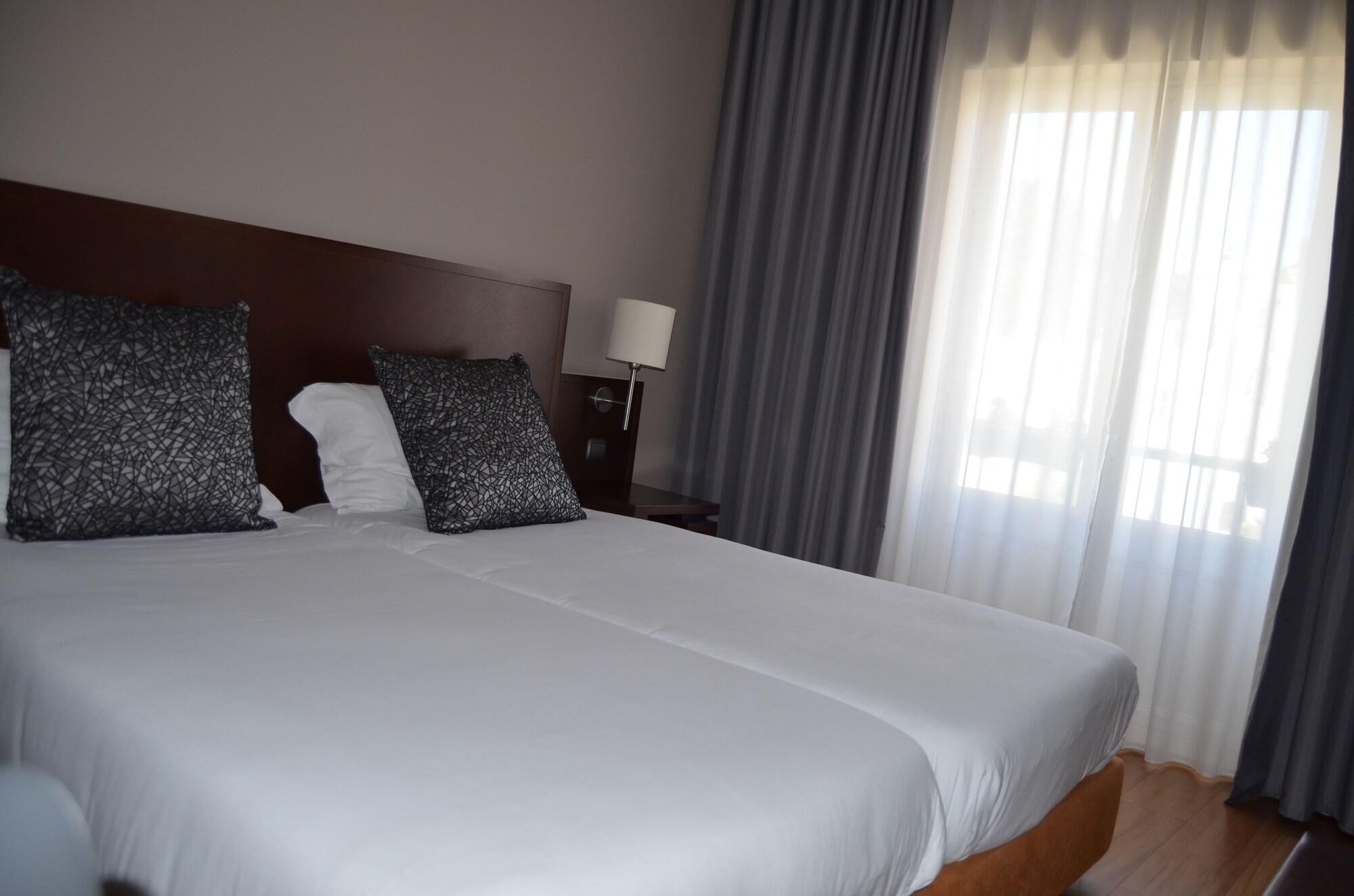 Hotel Торриш-Новаш Экстерьер фото