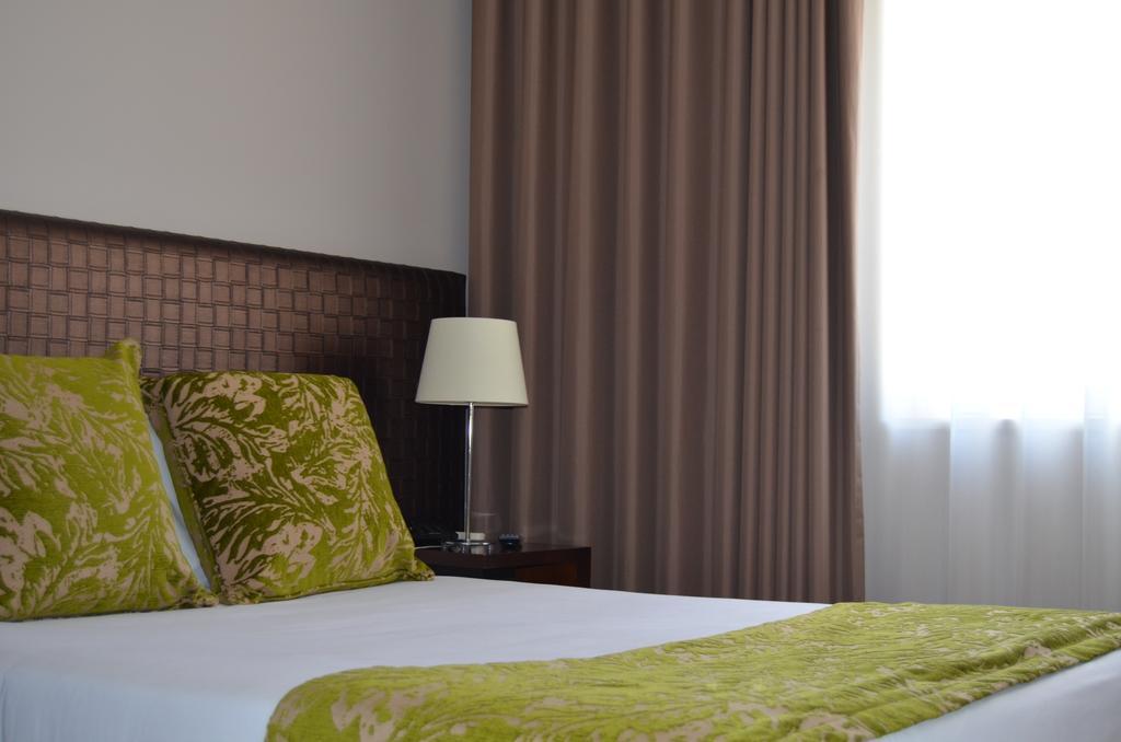 Hotel Торриш-Новаш Экстерьер фото